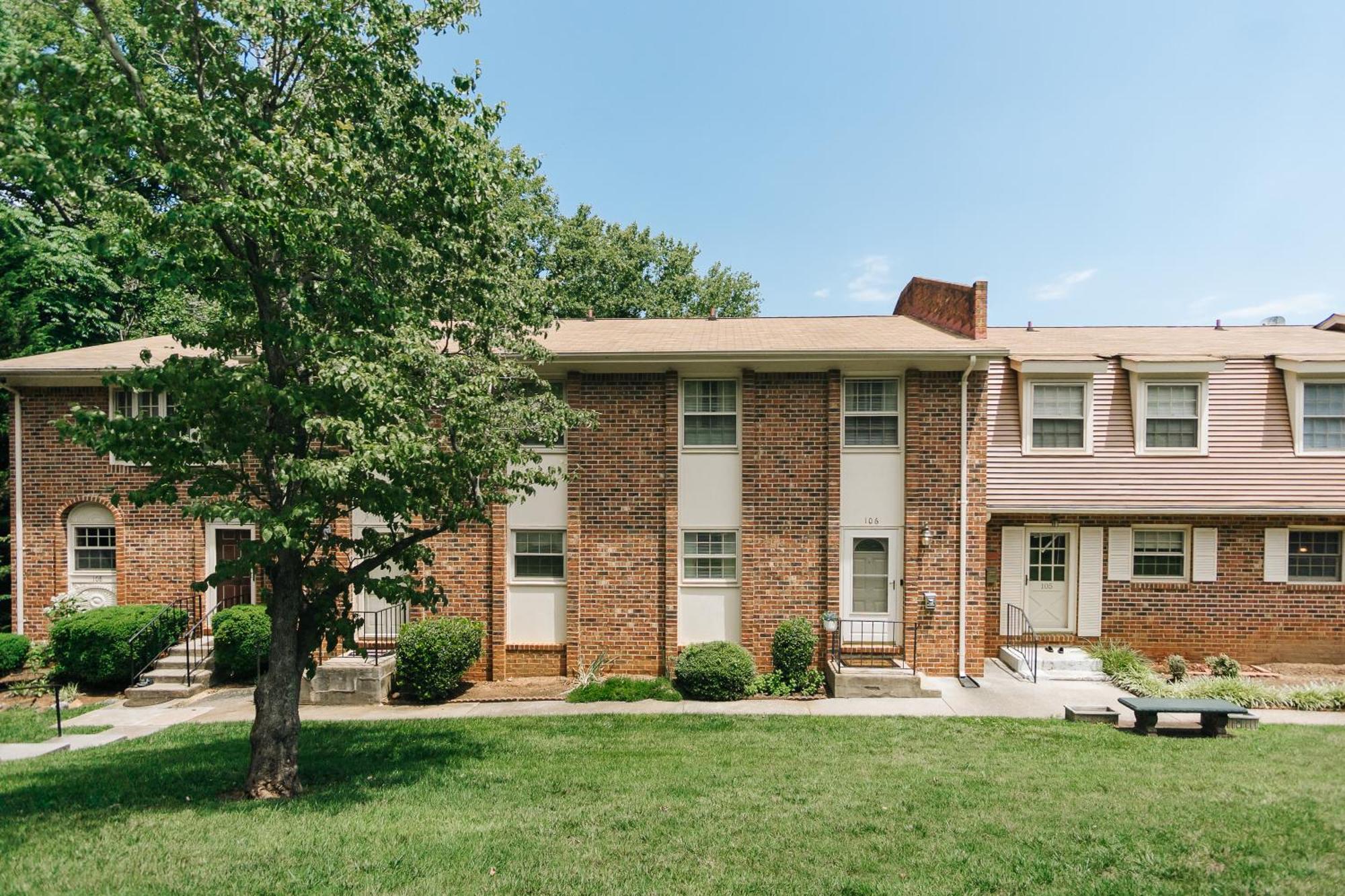 Tranquil Luxury: Modern Comfort! Lynchburg Exterior photo